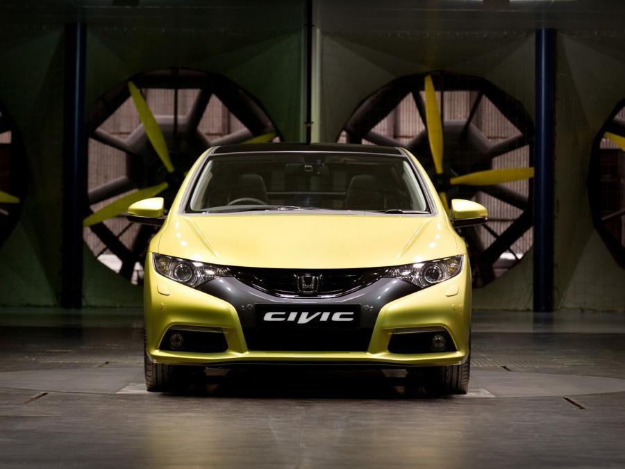  Honda Civic 2012 года  (UK) (фото 11 из 30)